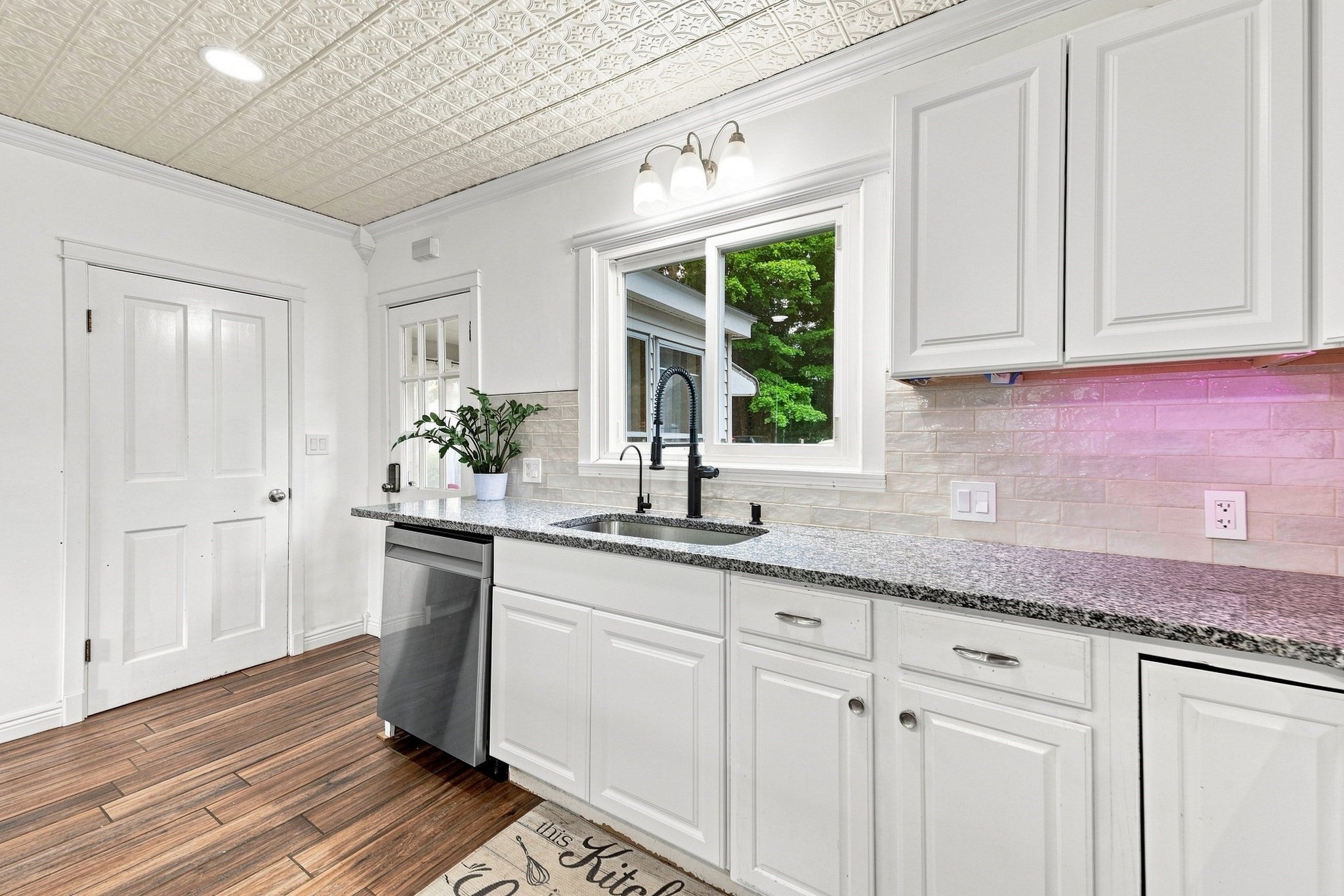 30 Prospect St, Pepperell, MA, 30 Prospect St, Pepperell, MA Photo #10