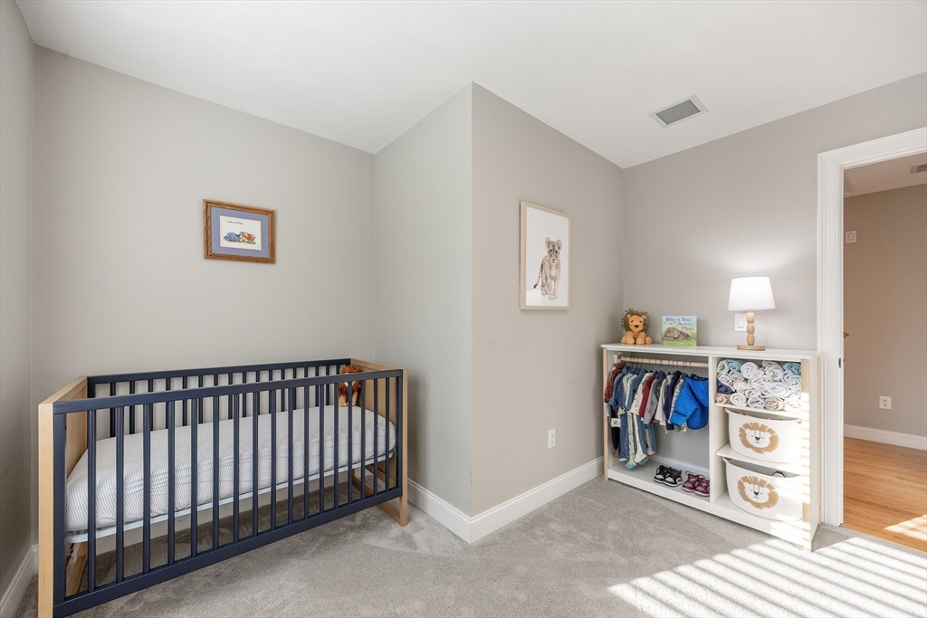 Medway, Massachusetts 02053, United States, 3 Bedrooms Bedrooms, ,3 BathroomsBathrooms,Residential,Active,244707