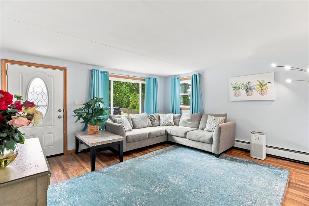 53 Evergreen Street, Saugus, MA Photo #14