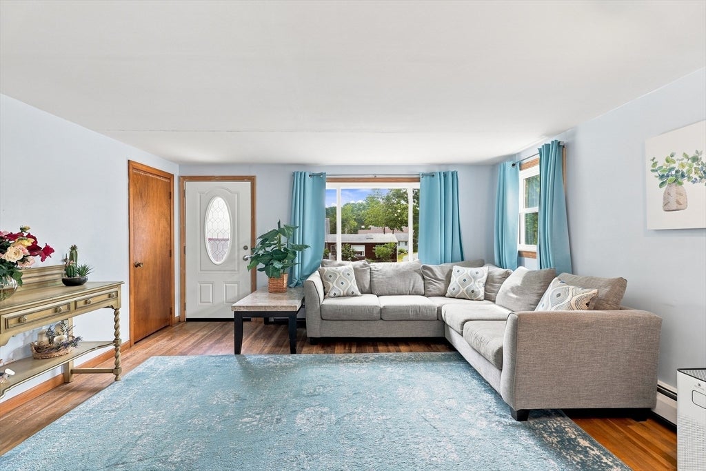 53 Evergreen Street, Saugus, MA Photo #11