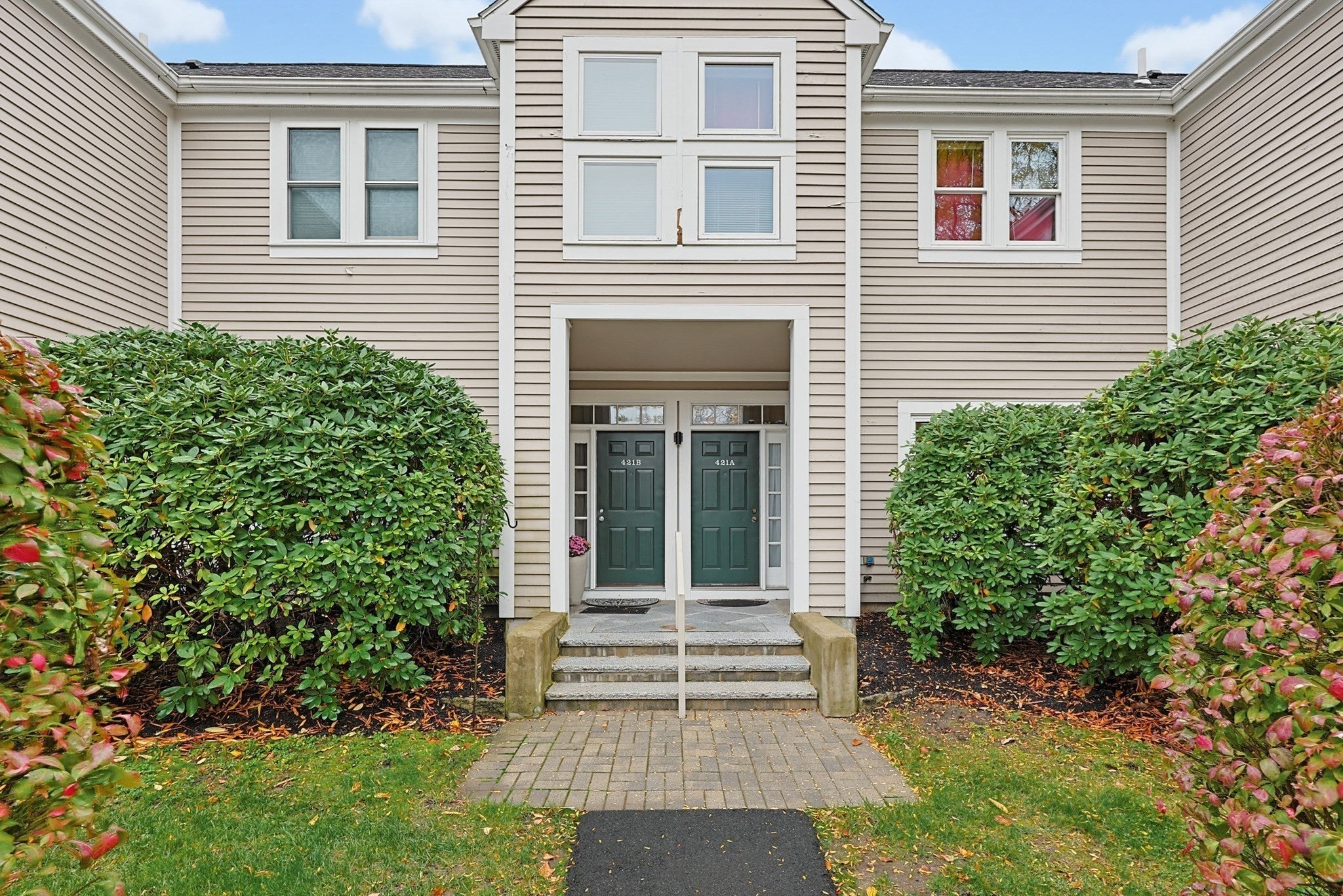 Photo of 421 Neponset St, Norwood, MA