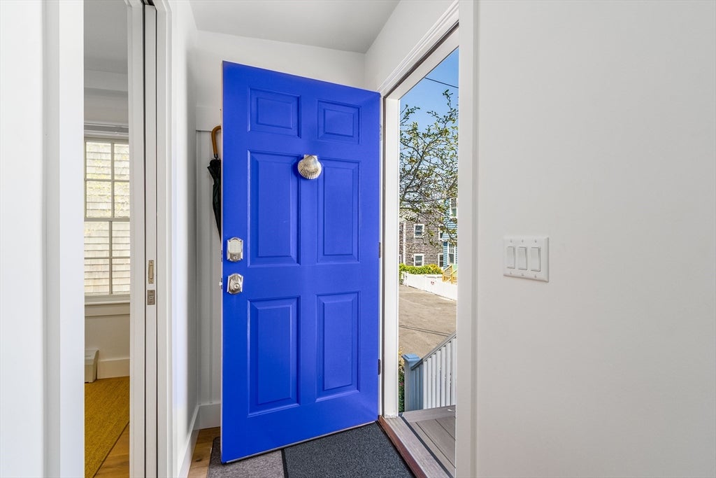 8 Atlantic Ave A