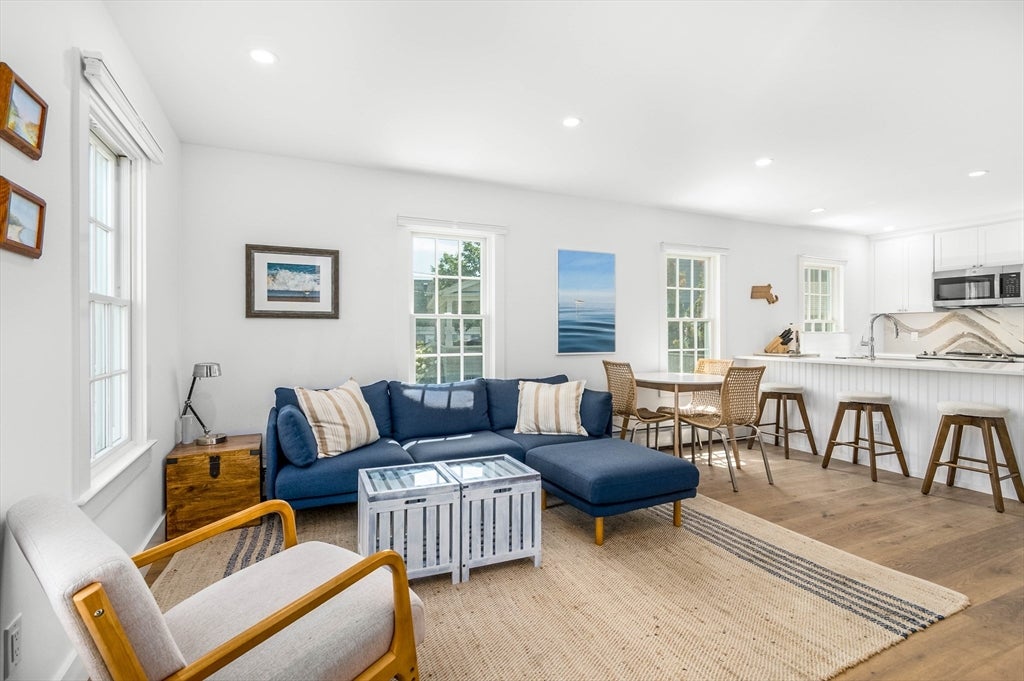 8 Atlantic Ave A