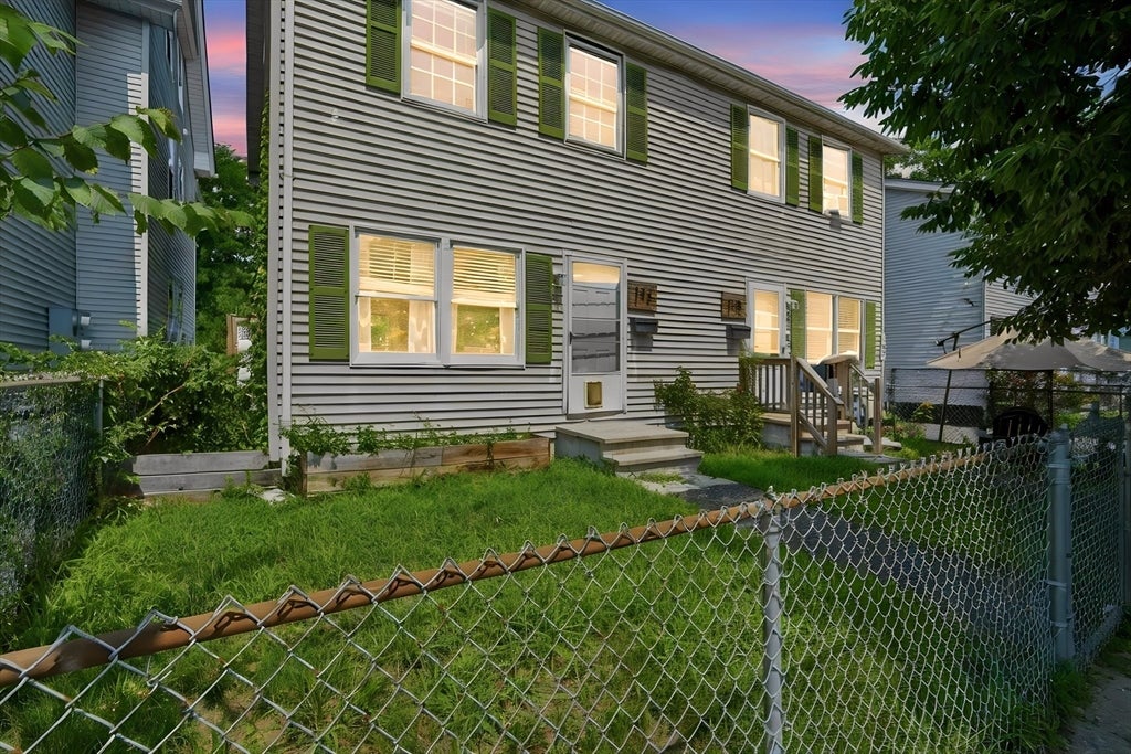 Photo of 146-148 King Street, Springfield, MA