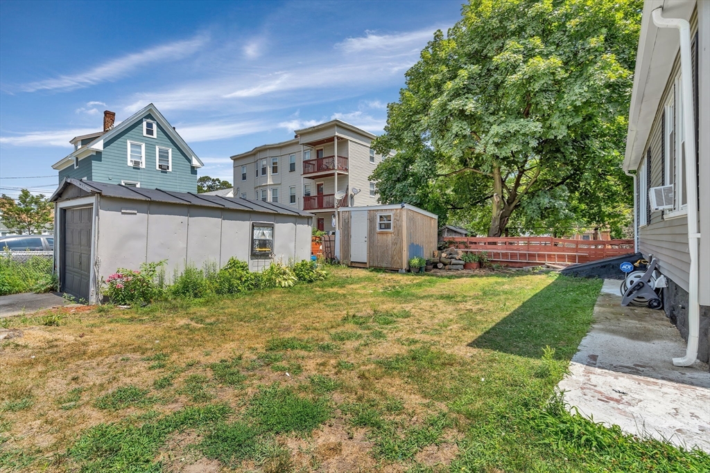 54 Phillips St