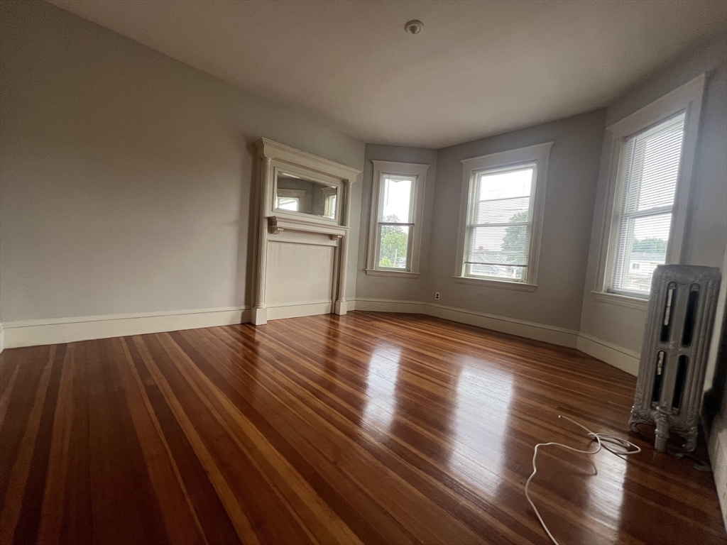 229 Belmont Street 3
