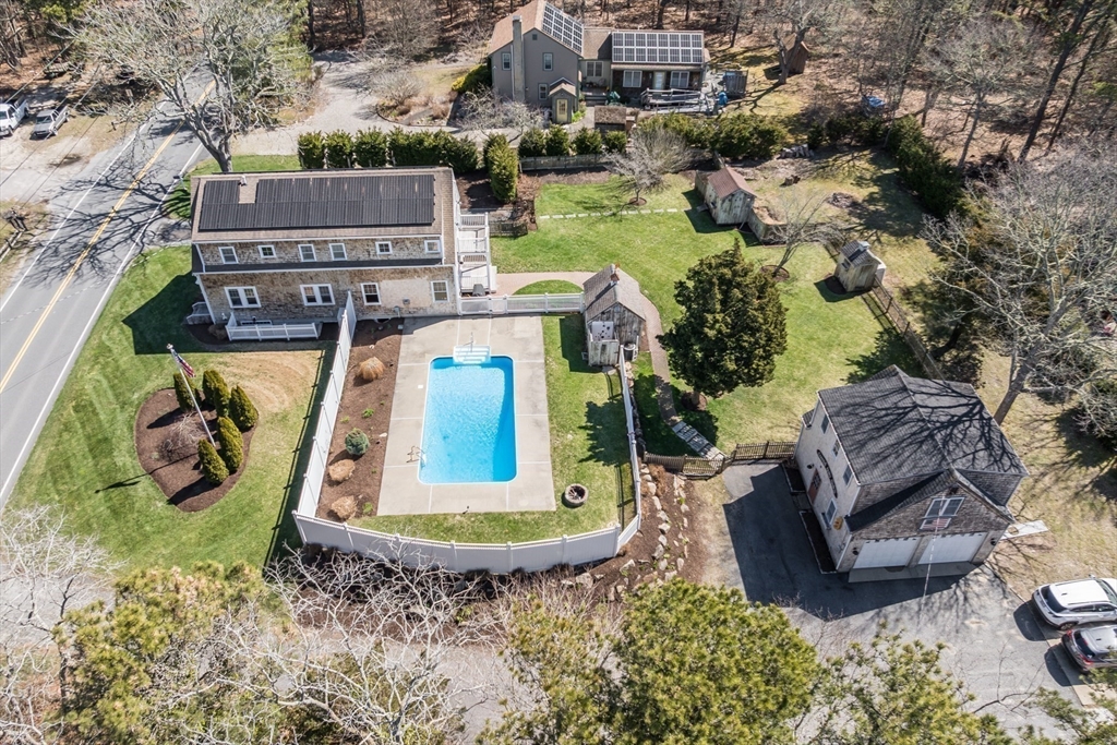 33 Queen Anne Road