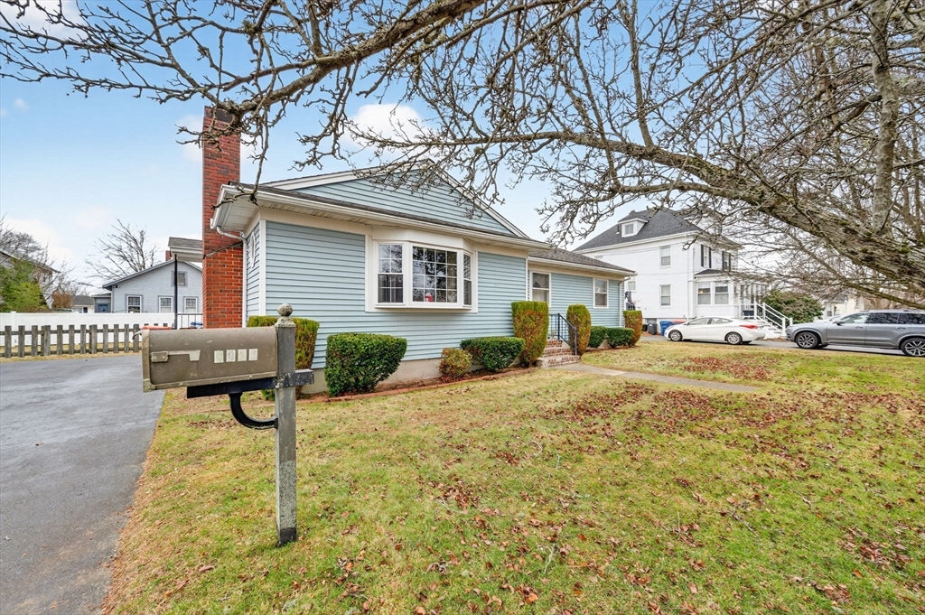 1026 Shelburne Street