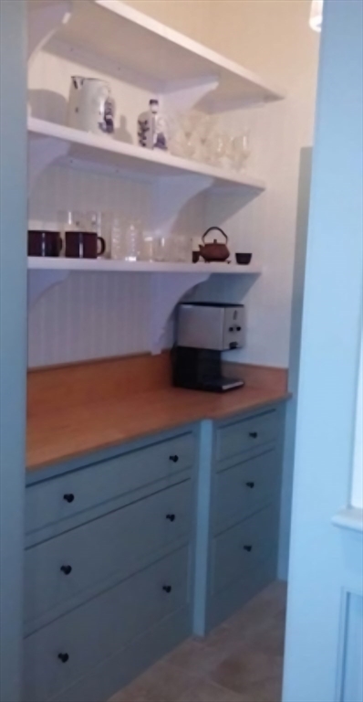 22 Wapping Road Carriage Hs