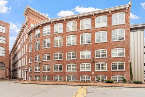 256-C Market St 3203 Lowell MA 01852