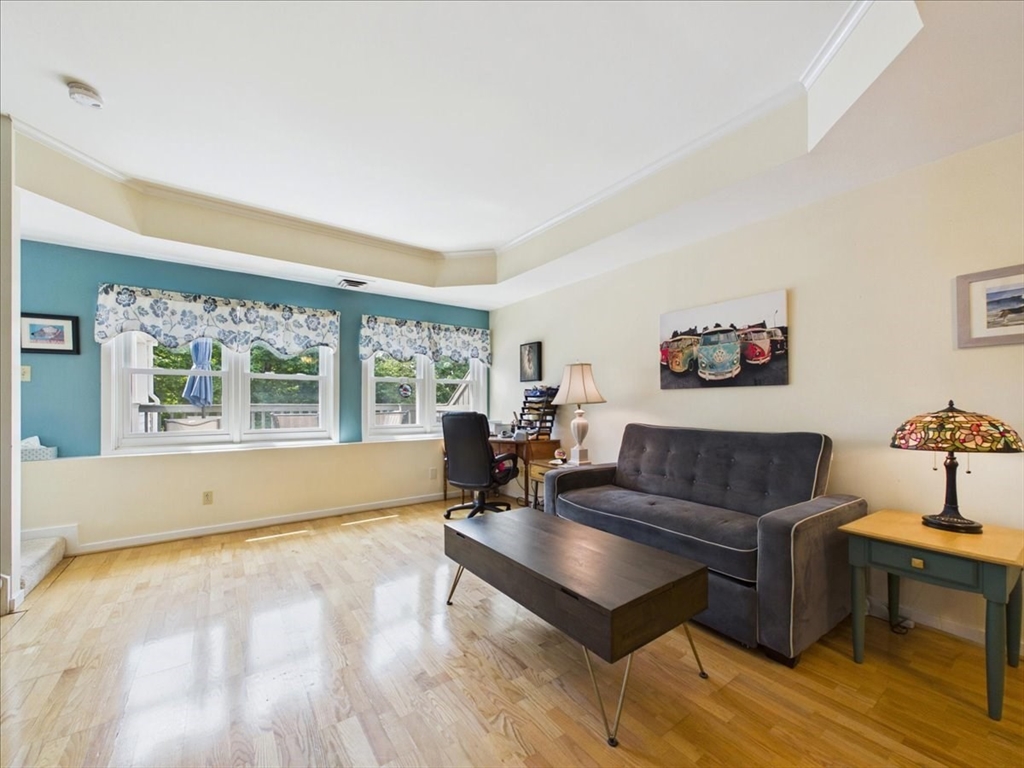 26 School St 212