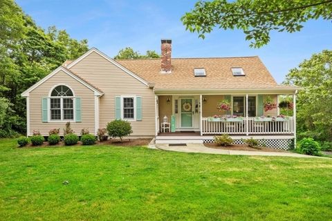 15 Buckskin Path Plymouth MA 02360