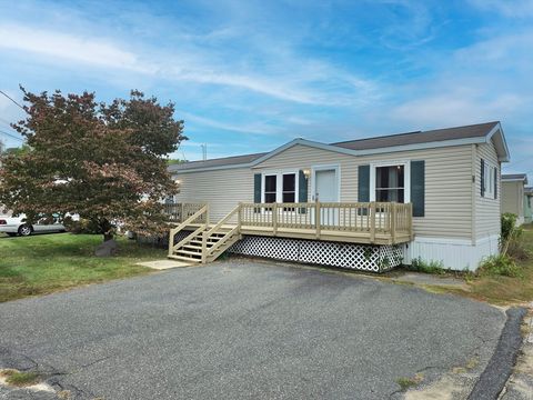 Photo of 268 Palmer Rd #27, Monson, MA 01057 (MLS # 73439610)