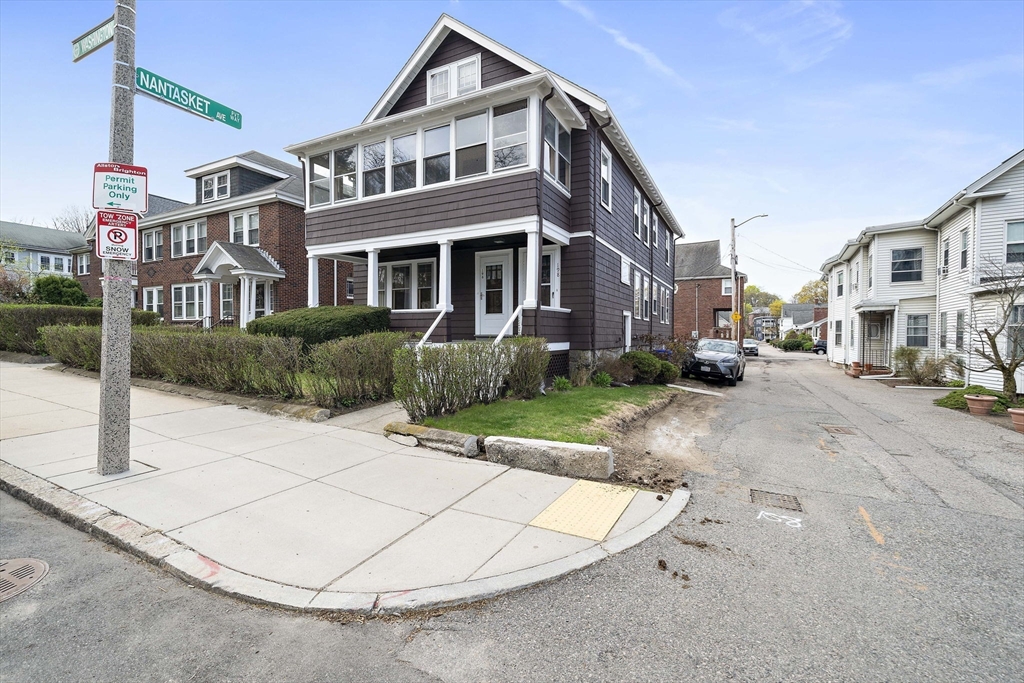 196-198 Washington St