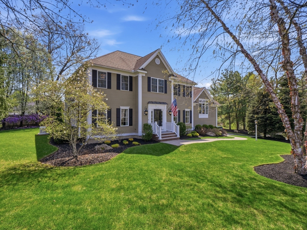 7 Rock O Dundee Rd, Andover, MA Photo #1
