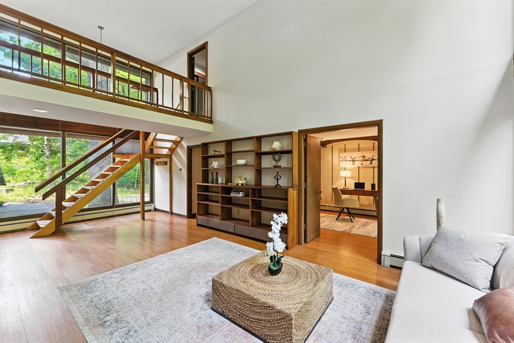 26 Ashfield Ln