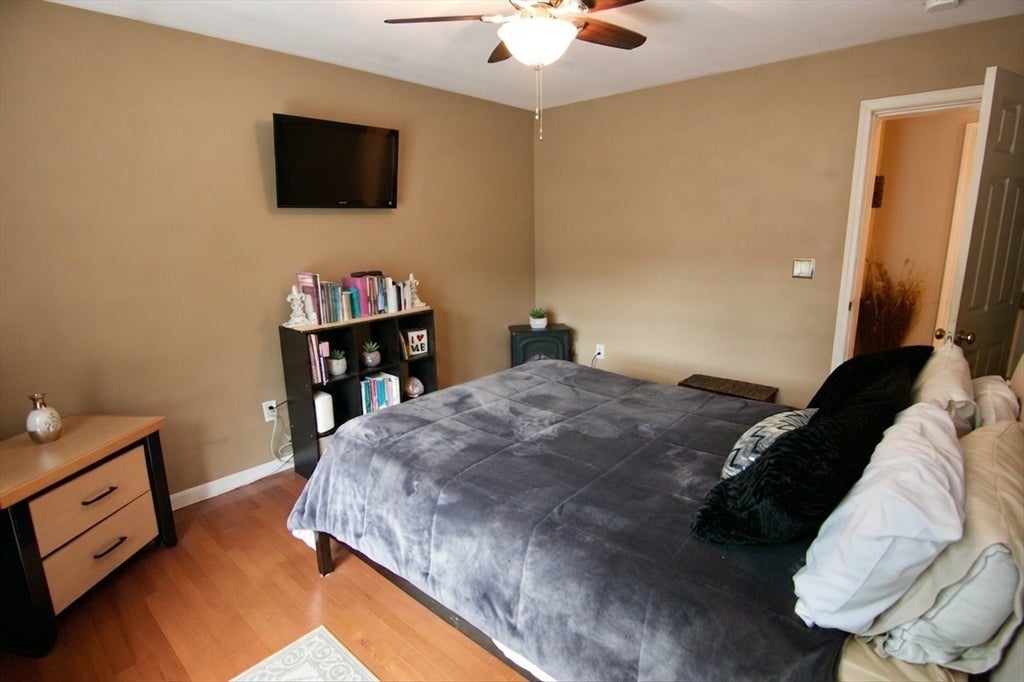 9 Zamora St, Saugus, MA Photo #28