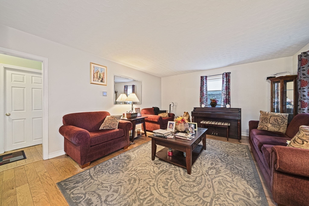 425 East Street
