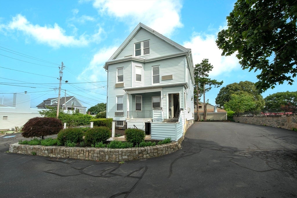 8 Washington Place