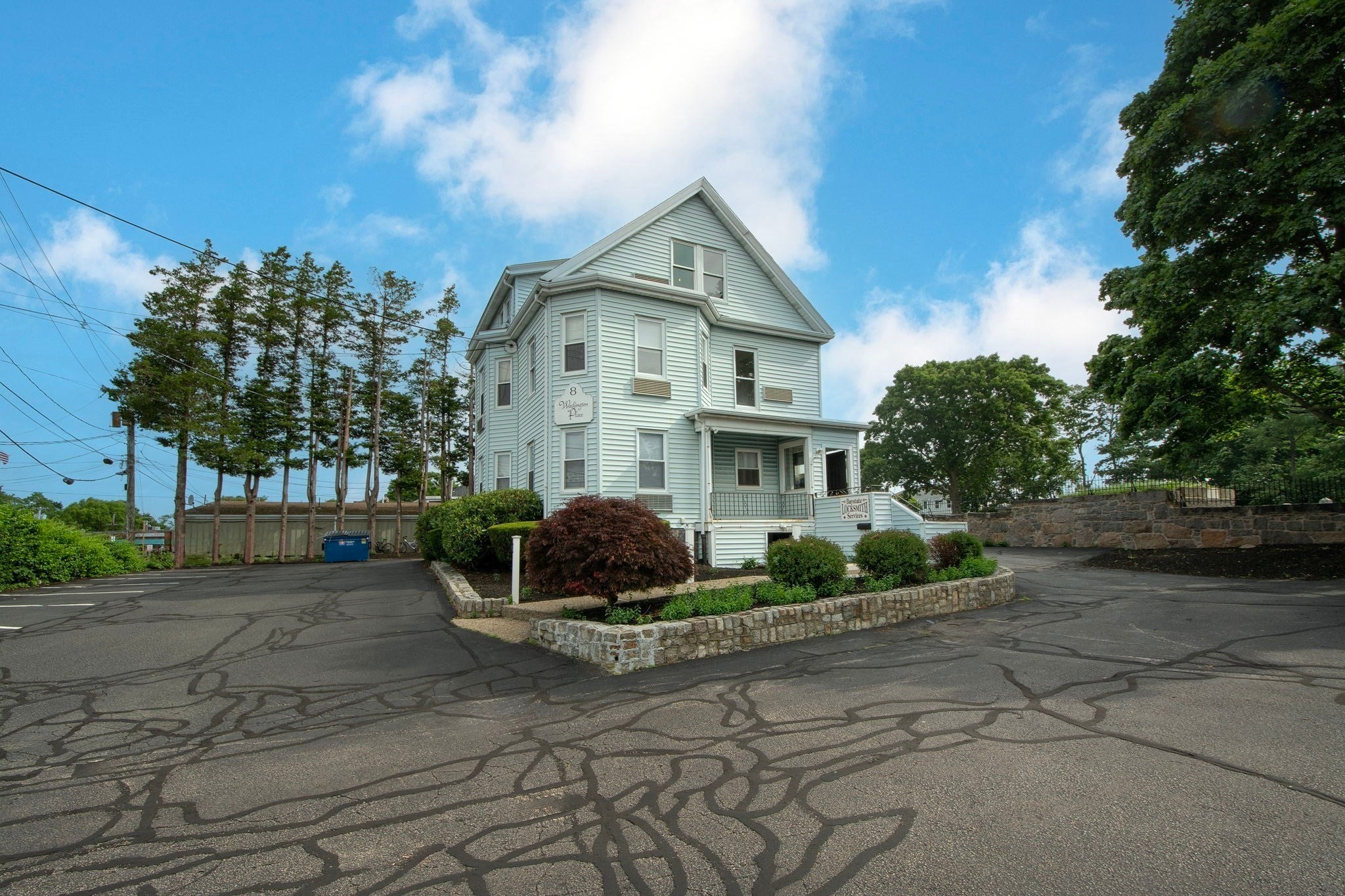 8 Washington Place