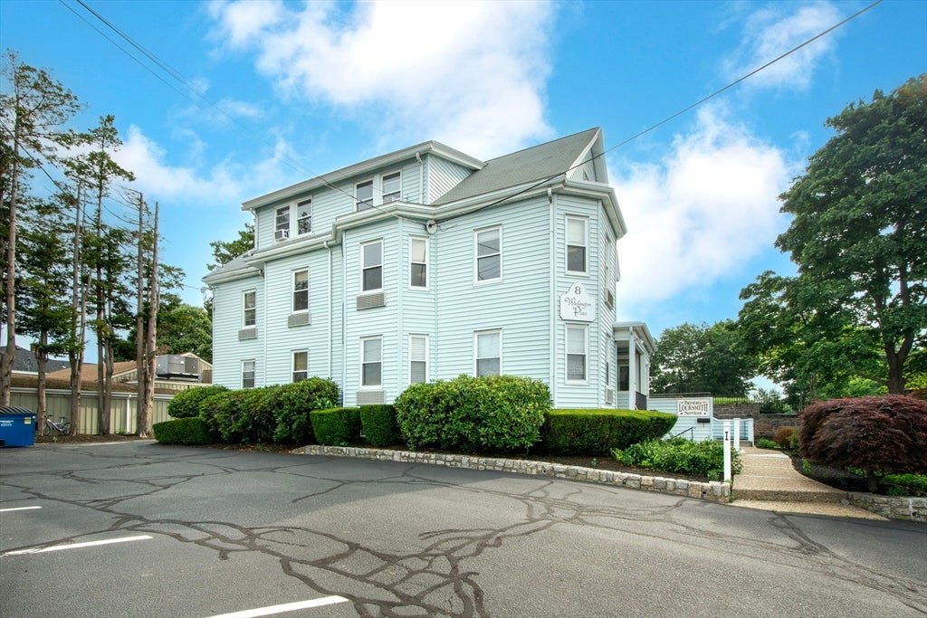 8 Washington Place