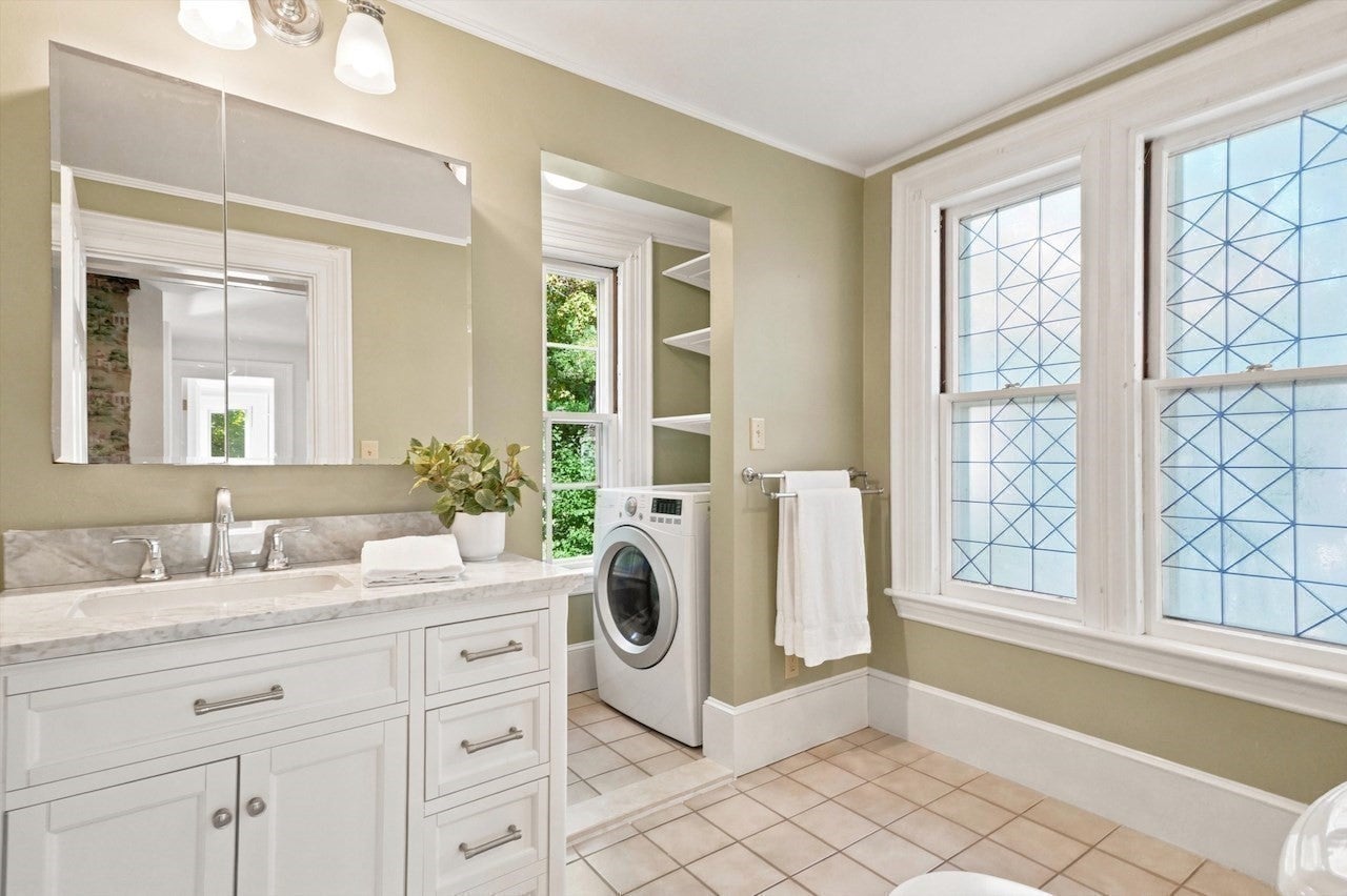 24 Poplar St, Melrose, MA, 24 Poplar St, Melrose, MA Photo #17