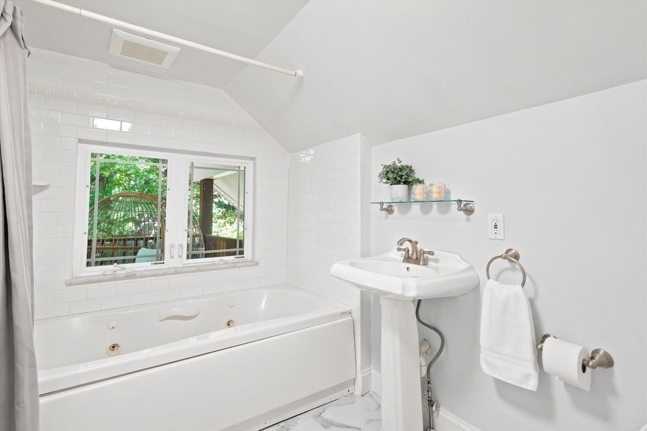 24 Poplar St, Melrose, MA, 24 Poplar St, Melrose, MA Photo #24