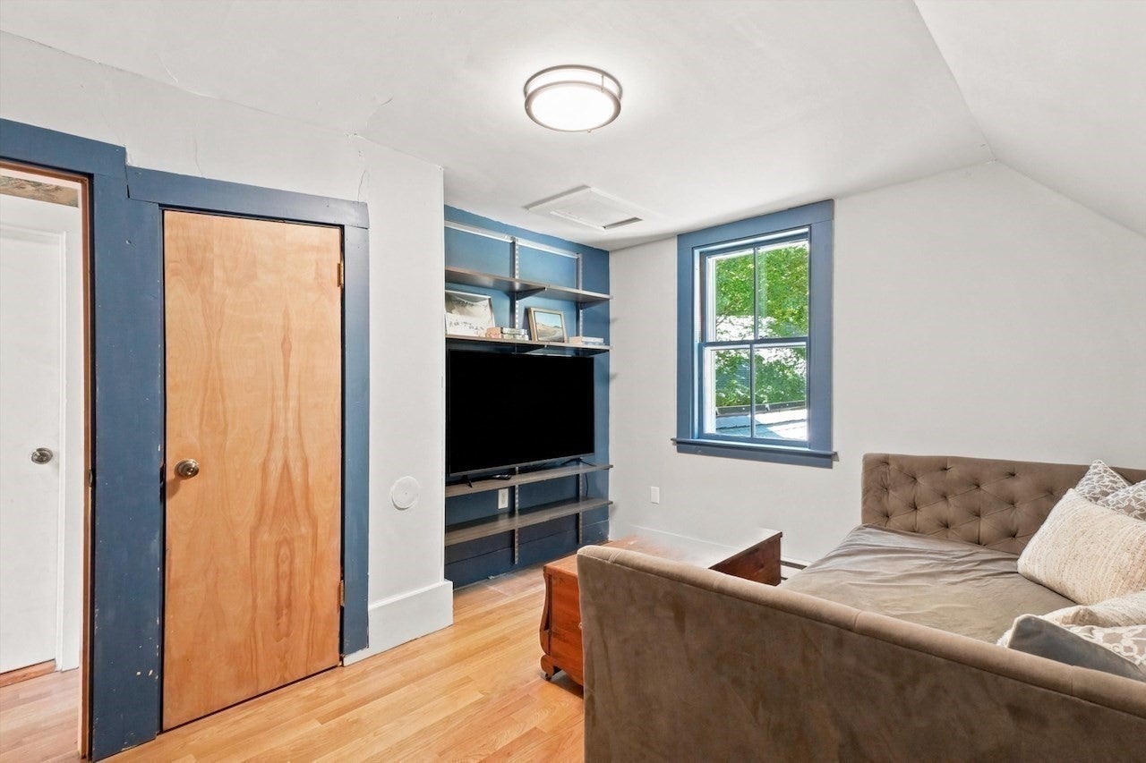 24 Poplar St, Melrose, MA, 24 Poplar St, Melrose, MA Photo #27