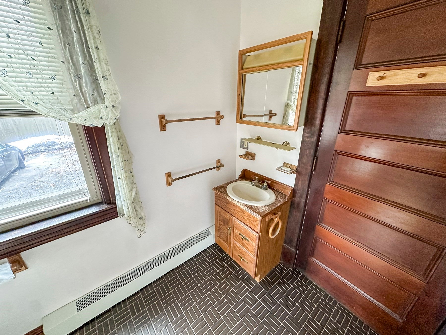 66 Prospect St, Montague, MA Photo #17