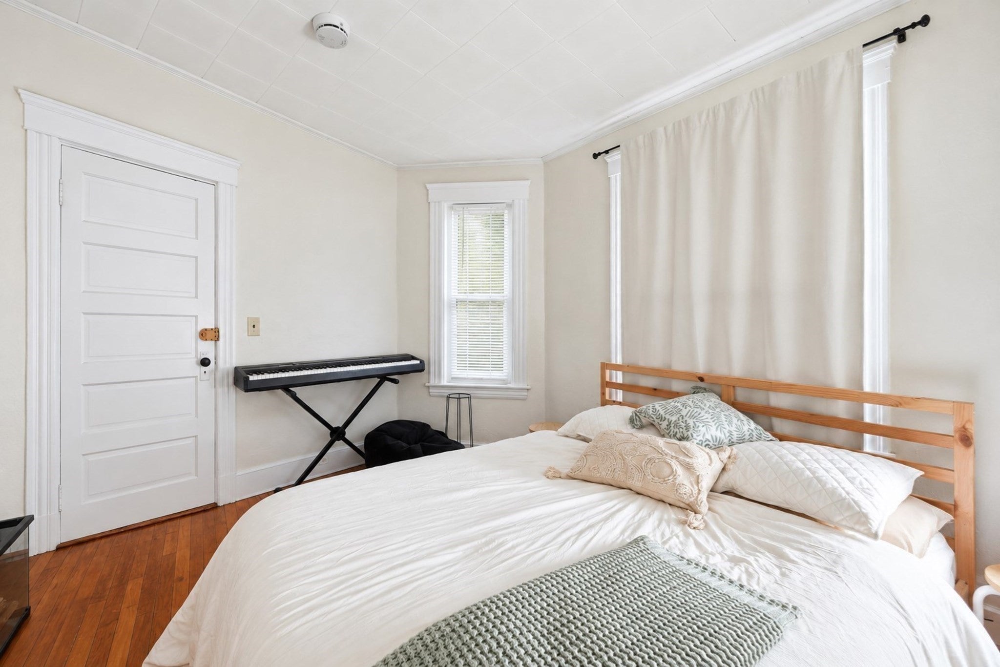 1576 Main St, Holden, MA, 1576 Main St, Holden, MA Photo #12