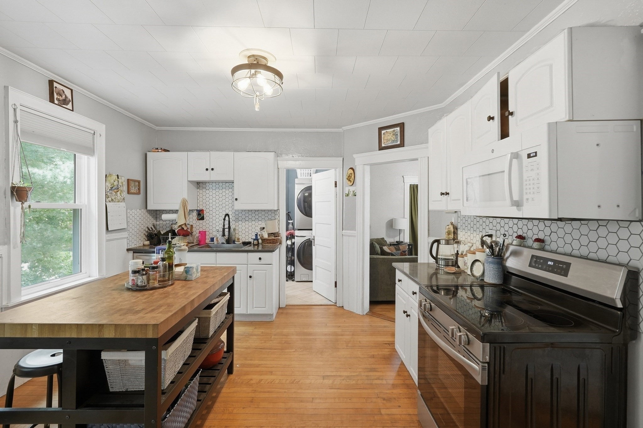1576 Main St, Holden, MA, 1576 Main St, Holden, MA Photo #18