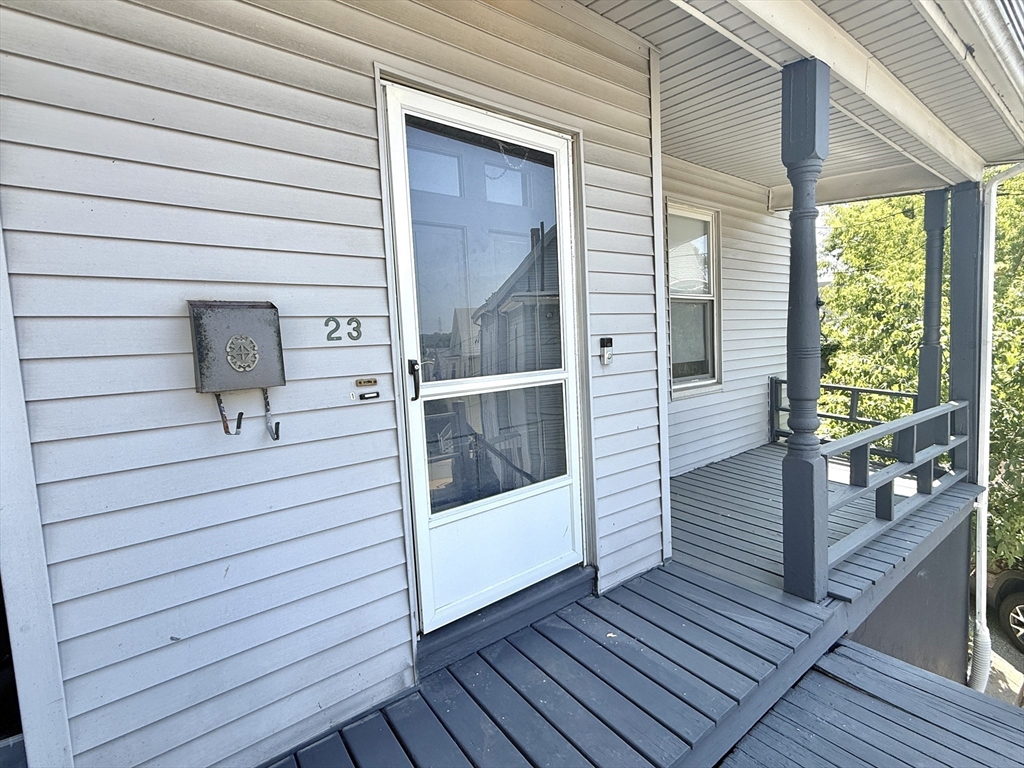 23 Orient St