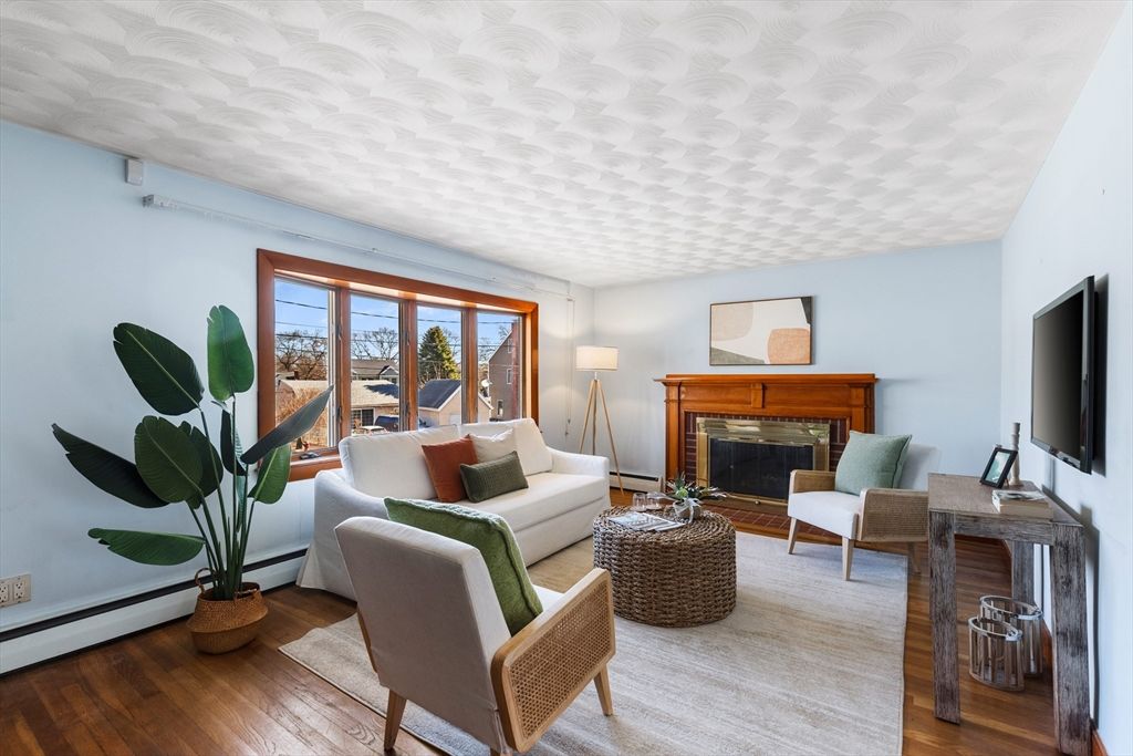 Photo of 44 Piedmont St, Arlington, MA 02476 (MLS # 73503623)