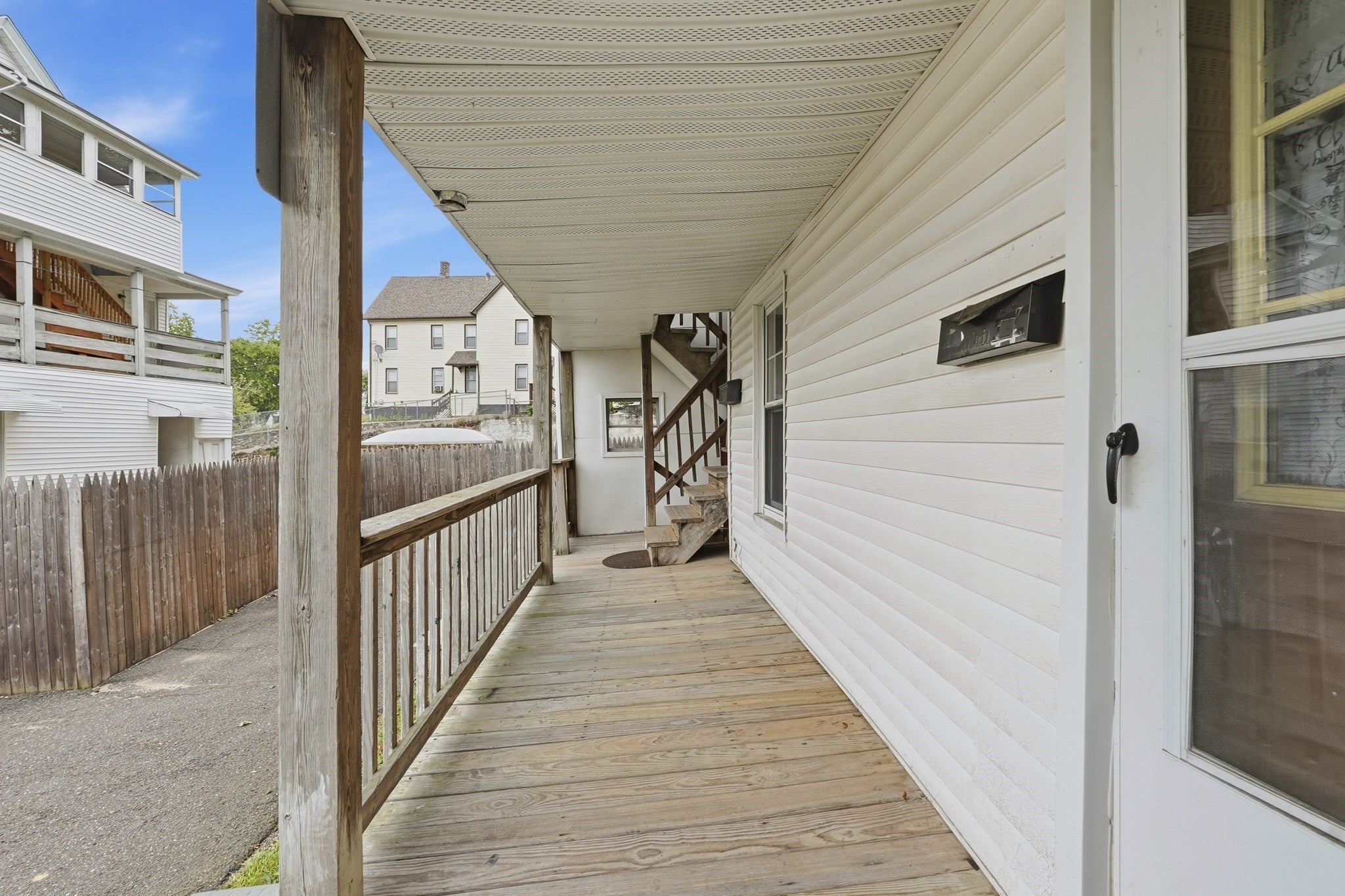 295 Main St
