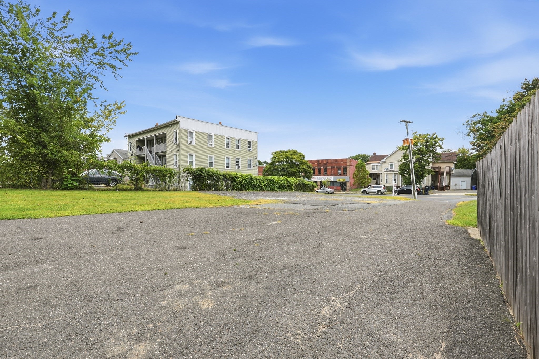 295 Main St, Springfield, MA Photo #16