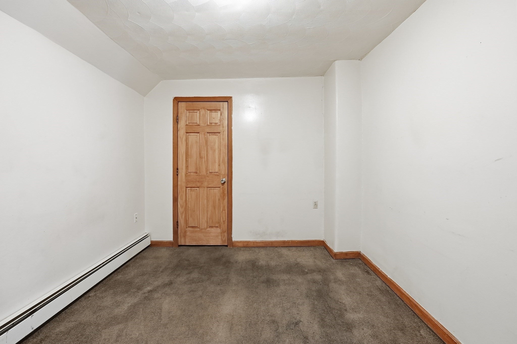 295 Main St