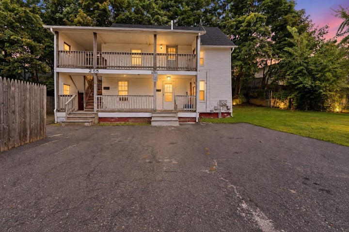 Photo 1 of 16 — 295 Main St, Springfield, MA 01151
