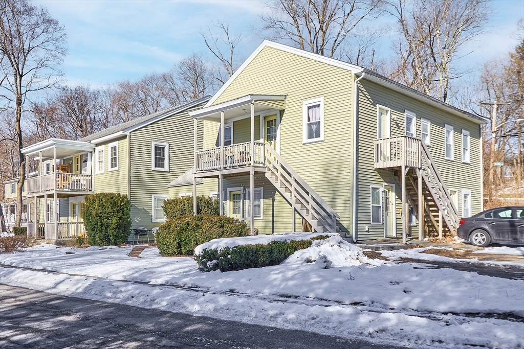 21 Mill St