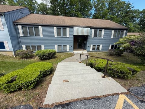 28 Maria Ave C Southbridge MA 01550