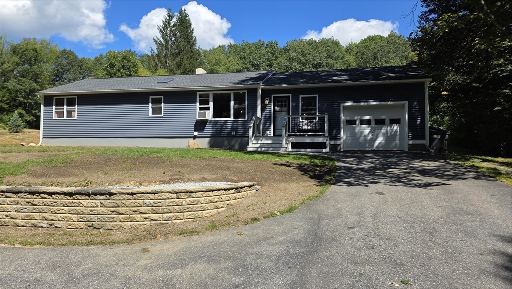 105 Hale Rd