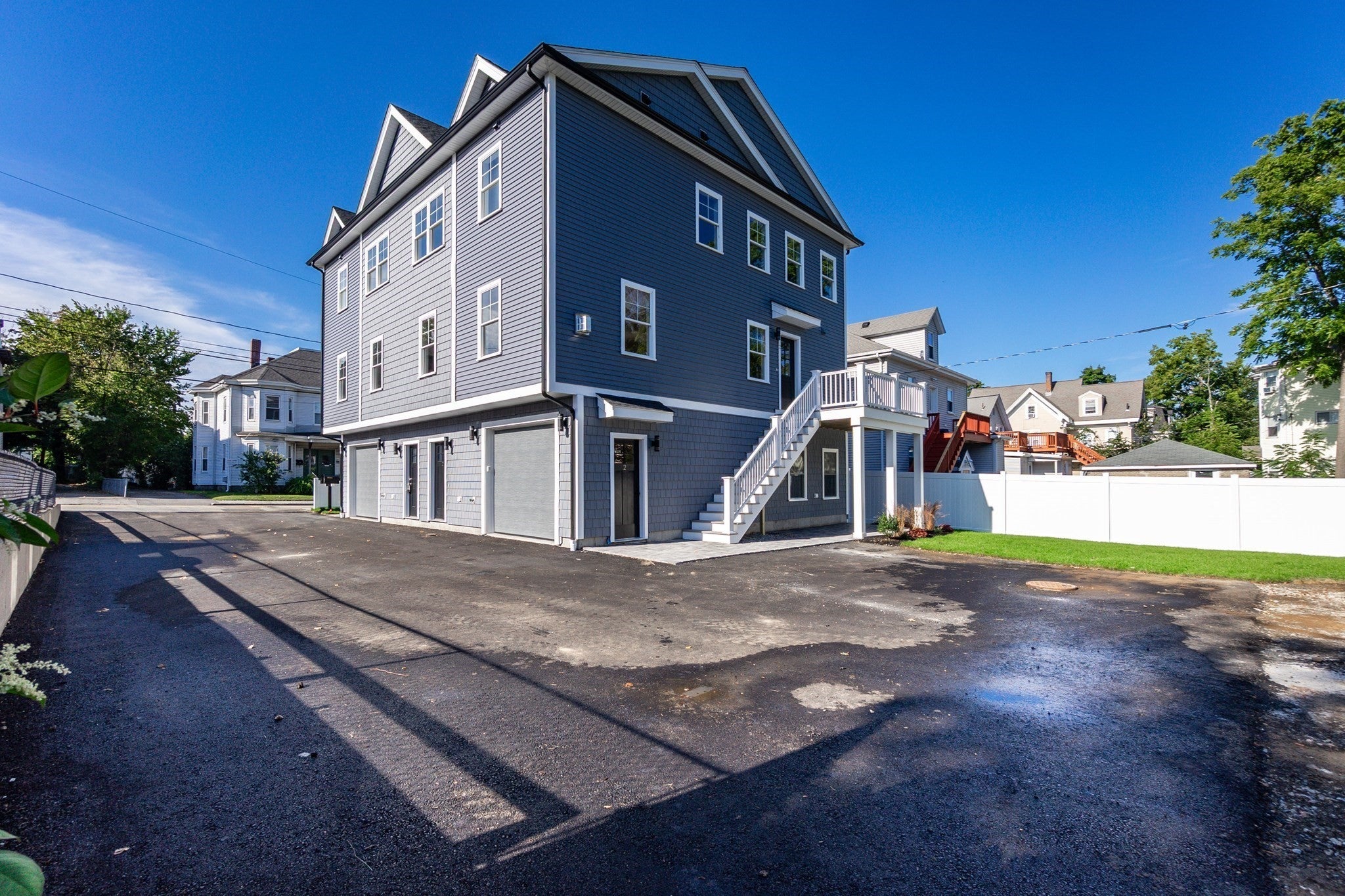 30 Maple St 2
