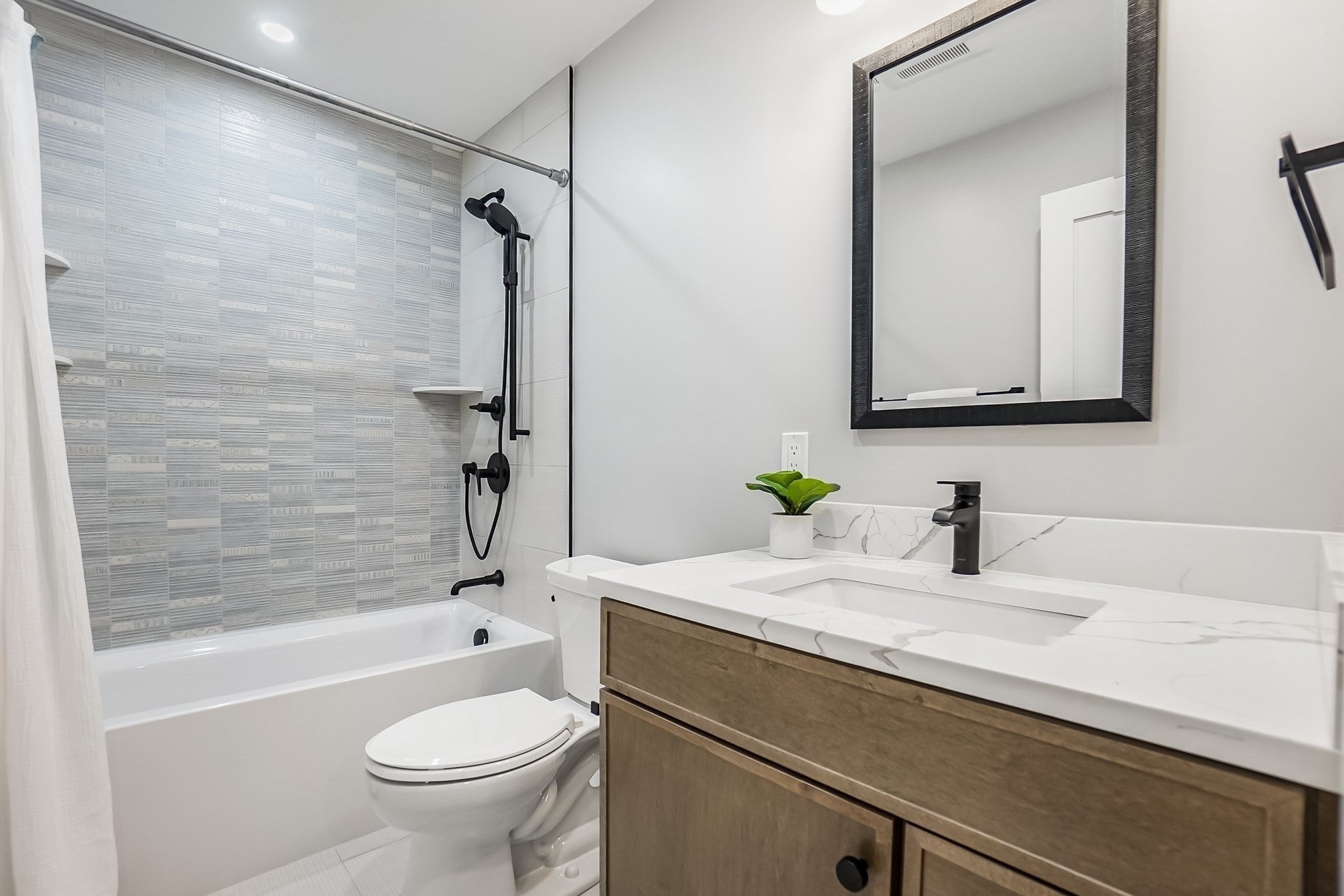 30 Maple St #2, Waltham, MA Photo #26