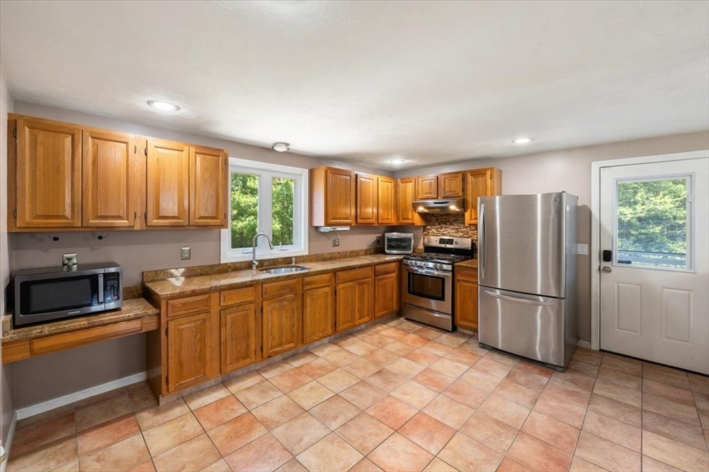 85 Meadow Brook Lane