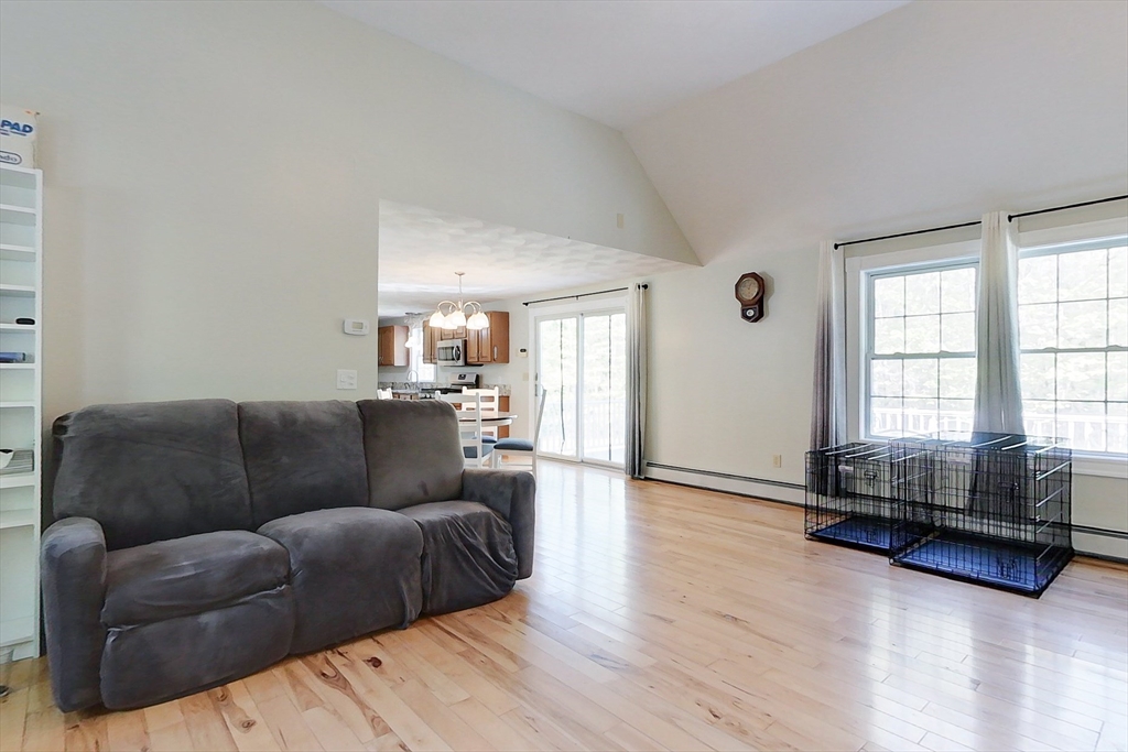 1 Kayla Ln, Pepperell, MA, 1 Kayla Ln, Pepperell, MA Photo #14