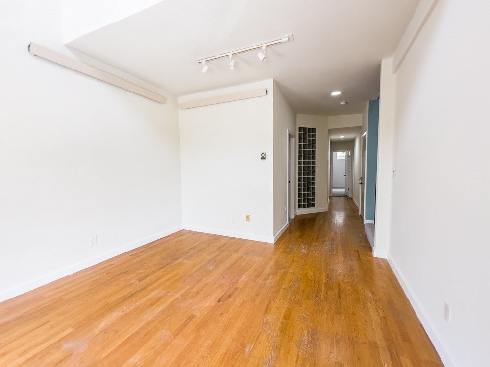 103 Cedarstreet ST #-, Boston, MA Photo #8