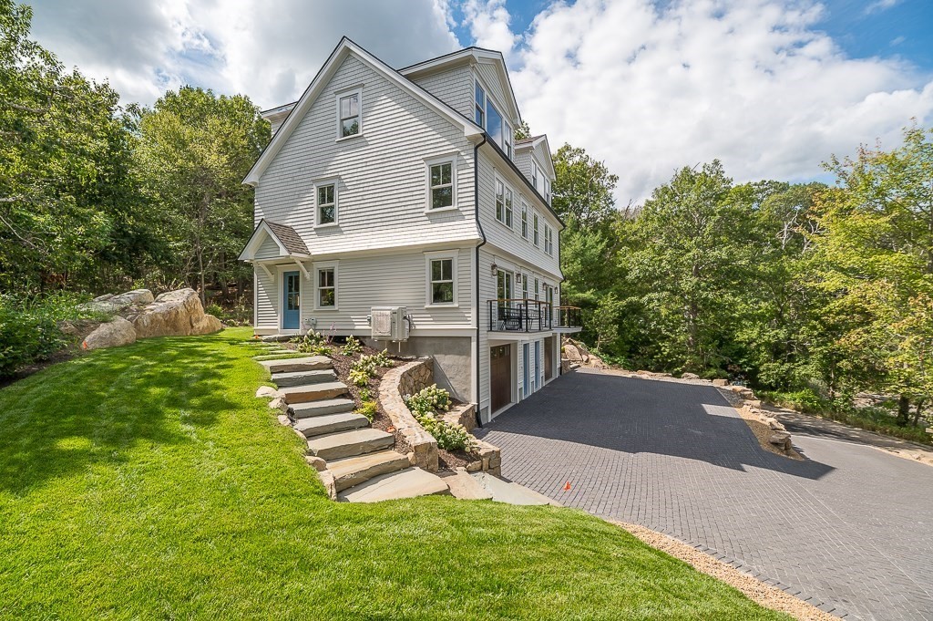 5 Samoset Rd A