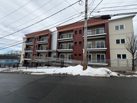 10 Franklin 302 Revere MA 02151