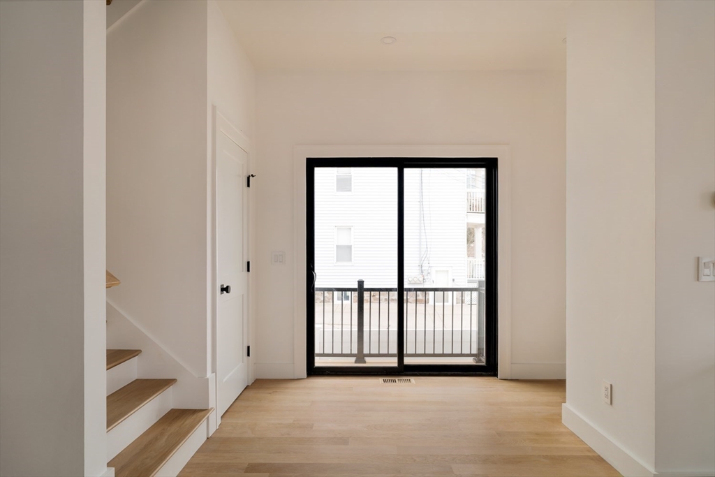 19 South Waverly St #19, Boston, MA Photo #13