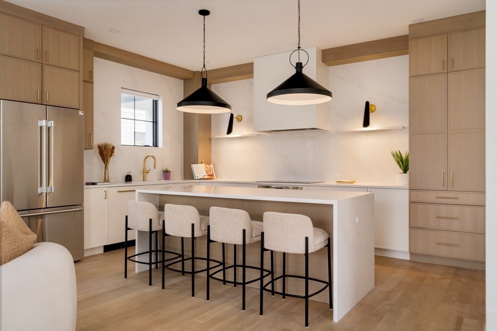 19 South Waverly St #19, Boston, MA Photo #10