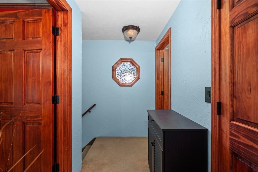 33 Scenic Ave, Webster, MA Photo #16